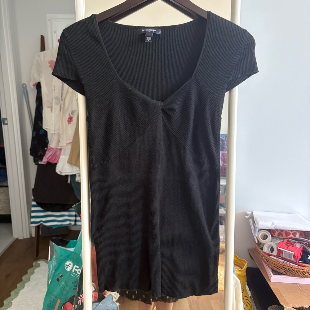 Banana Republic Black Ribbed Twist-Front Cap Sleeve Top